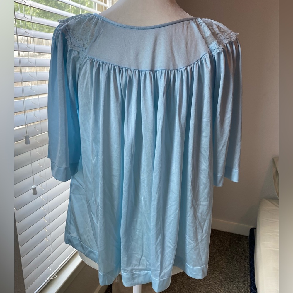 Vintage Blue Night Cape - Picture 4 of 6